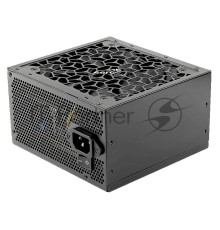 Блок питания Aerocool ATX 650W AERO WHITE 80+ (24+4+4pin) APFC 120mm fan 5xSATA RTL
