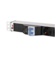Верт блок розет Rem-16 с авт 16А 10 Shuko 10IEC60320 C19 16A алюм 33-38U 3м
