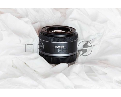 Объектив Canon RF STM (4515C005) 50мм f/1.8