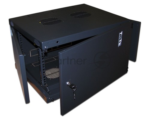 Шкаф коммутационный Lanmaster Next (TWT-CBWNM-18U-6X6-BK) 18U 550x600мм пер.дв.металл 60кг черный