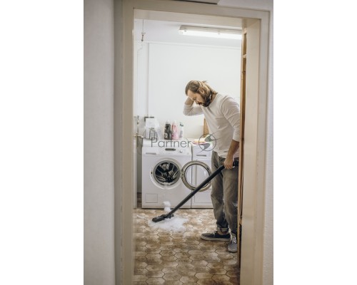 Строительный пылесос Karcher WD 5 V-25/5/22 1100Вт (уборка: сухая/сбор воды) желтый