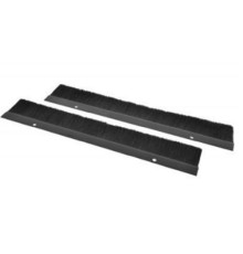 ЦМО Щеточный ввод для шкафов универсальный, высота ворса 75 мм, длина 2м, КВ-Щ-75.2000-9005