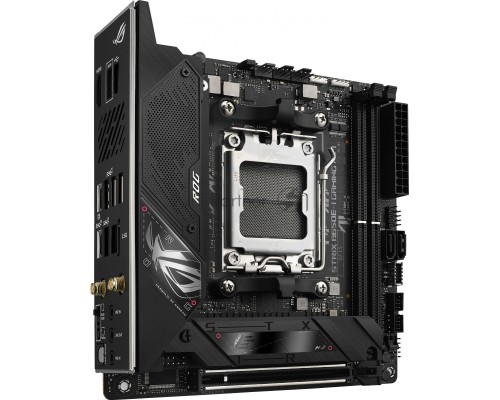 Материнская плата ASUS ROG STRIX X670E-I GAMING WIFI, AM5, AMD X670, 2xDDR5, 2xSATA, 2xM.2, 1xPCI-E 5.0 x16, 1xHDMI, 2xUSB-C, 1x 2.5Gb LAN, 3xUSB-A 3.2 Gen 2, 2xUSB-A 2.0, 7.1, Mini-ITX