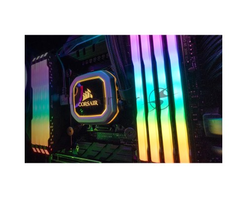 Память оперативная Corsair DDR4, 3600MHz 32GB 4x8GB DIMM, Unbuffered, 18-22-22-42, XMP 2.0, VENGEANCE RGB PRO Heatspreader, RGB LED, 1.35V