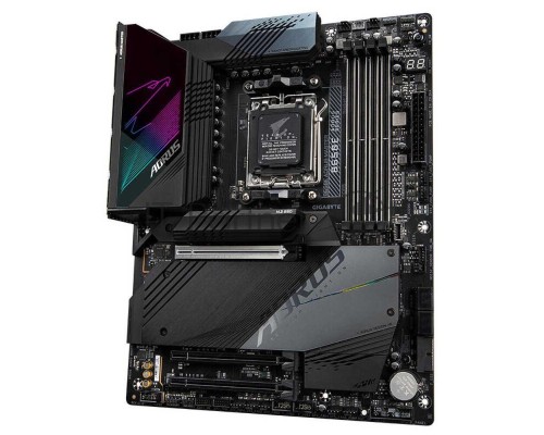 Материнская плата Gigabyte B650E AORUS MASTER, Socket AM5, AMD B650, 4xDDR5-5200, HDMI, 3xPCI-Ex16, 4xSATA3(RAID 0/1/10), 4xM.2, 8 Ch Audio, 2.5GLan, WiFi, (4+4)xUSB2.0, (8+2)xUSB3.2, (1+1)xUSB3.2 Type-C™, ATX, RTL {}