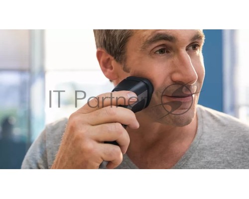 Бритва роторная Philips S1333/41 питан.:элек.сеть/аккум. черный/красный
