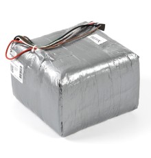 БАСТИОН Термостат АКБ-12/26Ач Обеспечивает работу АКБ до -40°С. Ток потребления 2 А (133)