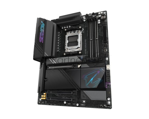 Материнская плата Gigabyte X870E AORUS PRO, AM5, AMD X870E, 4xDDR5, 4xSATA, 4xM.2, 1xPCI-E 5.0 x16, 1xPCI-E 4.0 x4, 1xPCI-E 3.0 x4, 1xHDMI, 1xUSB-C (DP), 1x 2.5Gb LAN, 2xUSB-A 2.0, 4xUSB-A 3.2 Gen 1, 3xUSB-A 3.2 Gen 2, 2xUSB-C 3.2 Gen 2 (USB4), 2x3.5 мм,