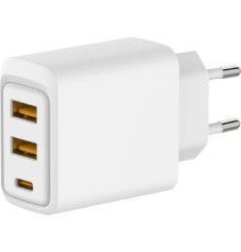 Rexant (18-2213) Сетевое зарядное устройство с двумя портами USB-A и одним портом USB-C, 10Вт 