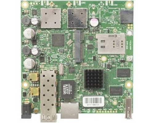 [Сетевое оборудование] MikroTik RB922UAGS-5HPacD Плата, 720MHz CPU, 128MB RAM, 1xGigabit LAN, USB, 1xSFP, miniPCIe, SIM slot, 5Ghz 802.11a/c, 2x2 MIMO, 2xMMCX, RouterOS L4