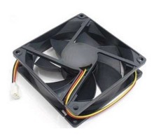 Gembird Вентилятор 80x80x15, втулка, 3 pin, провод 30 см (D8015SM-3)