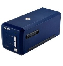 Plustek OpticFilm 8100 {Слайд-с функциями Multi-Sampling и Multi-Exposure для получения более качественного изображения, ПО SilverFast SE Plus 8, технология LED подсветки, разрешение 7200 dpi}