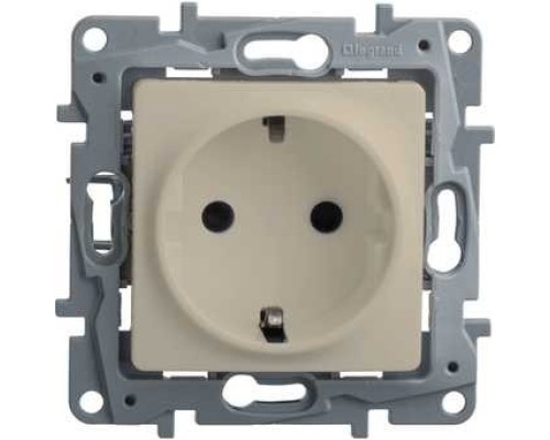 [Розетки, выключатели и аксессуары] Legrand 672322 Розетка 2К+З со шторками - немецкий стандарт - 16 А - 250 В~ - Etika - слоновая кость