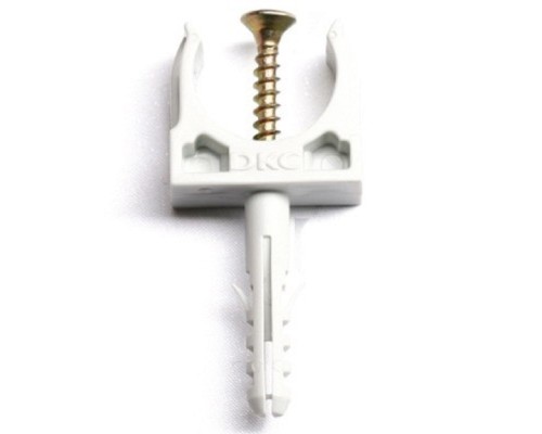 [Аксессуары к гофрированным и жестким трубам.] Dkc 51320 Держатель с защелкой и дюбелем, д.20мм