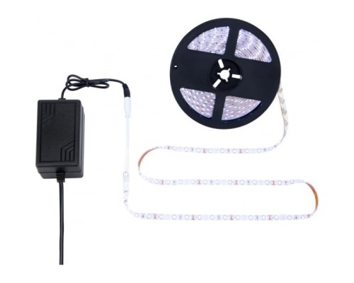 [Светодиодная лента] Rexant 142-401 Комплект светодиодной ленты 5 м с блоком питания IP65, холодное белое свечение 6500 К LAMPER