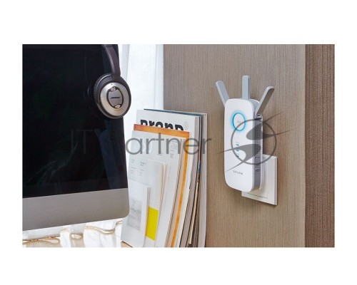 Повторитель беспроводного сигнала TP-Link SOHO  RE450 10/100/1000BASE-TX/Wi-Fi белый поставляется без кабеля RJ-45