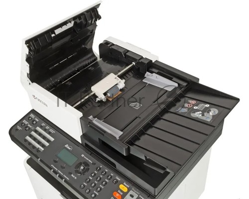 МФУ лазерный Kyocera Ecosys M2135dn (1102S03NL0), A4, ч/б, печ. до 35 стр/мин., скан. до 40 стр/мин (ч/б) 16 стр/мин. (цвет), 1200 x 1200 dpi (печать) 600x600dpi (скан.), USB, RJ-45