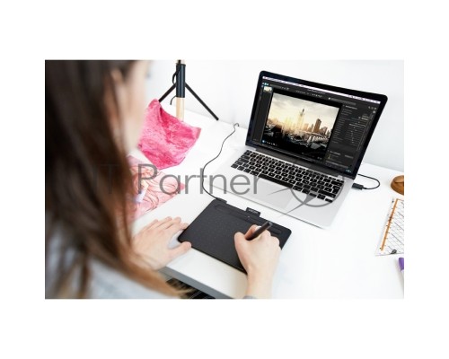 Планшет для рисования Wacom Intuos M Bluetooth CTL-6100WLK-N Bluetooth/USB черный