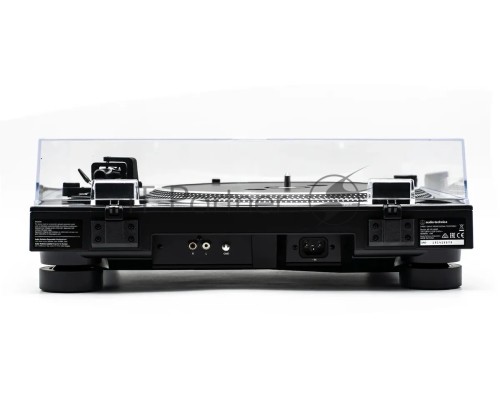 Проигрыватель винила Audio-Technica AT-LP140XPBKE ручной черный Проигрыватель винила Audio-Technica AT-LP140XPBKE ручной черный
