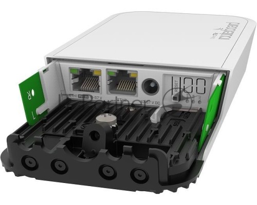 Точка доступа Mikrotik RBwAPGR-5HacD2HnD&;R11e-LTE wAP ac LTE Kit with four core 710MHz CPU, 128MB RAM, 2x Gigabit LAN, built-in 2.4Ghz 802.11b/g/n Dual Chain wireless with integrated antenna, built-in 5Ghz 802.11an/ac Dual Chain wireless with integrated